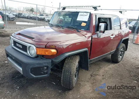 2008 Toyota Fj Cruiser z USA, uszkodzony, nr VIN JTEBU11F48K024397